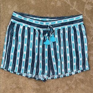 Southern Tide Lightweight Tassel Shorts, Small